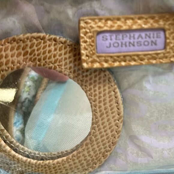 Stephanie Johnson Toiletry Bag Travel Green Gold Metallic Cosmetics NWOT - Picture 14 of 15